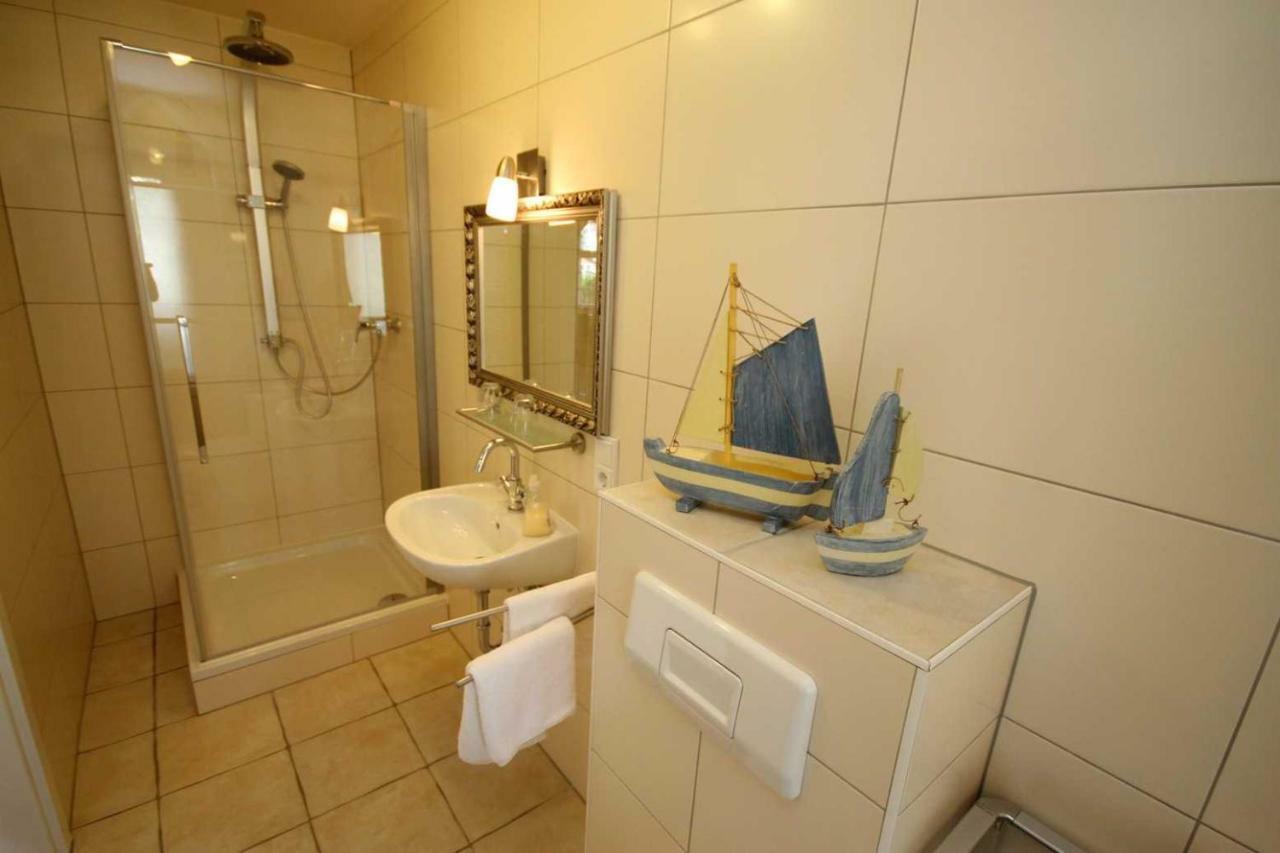 Strandvilla Rheingold - Ferienwohnung Miro Гёрен Экстерьер фото