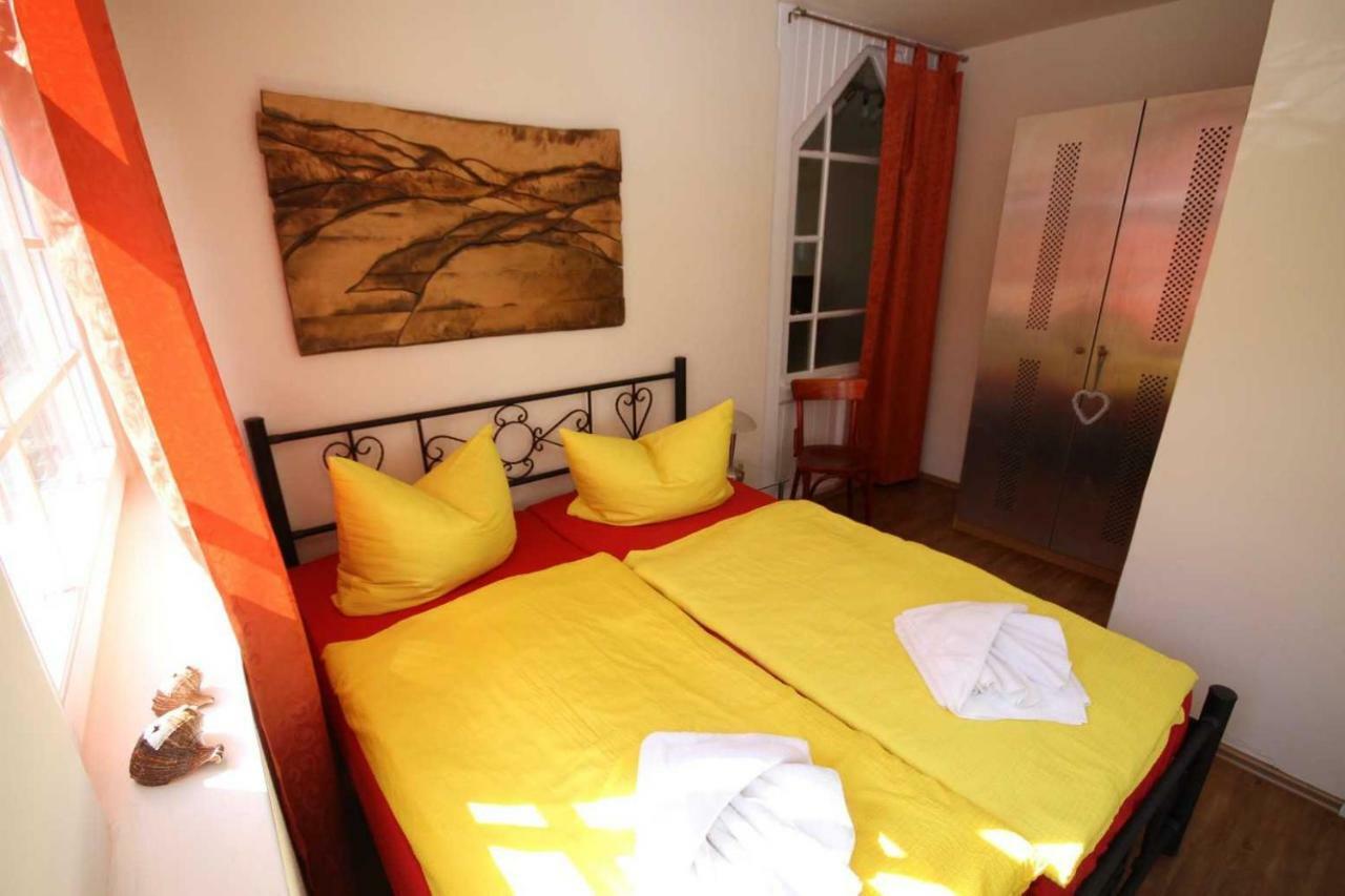 Strandvilla Rheingold - Ferienwohnung Miro Гёрен Экстерьер фото